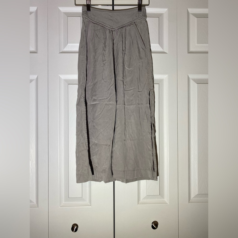 Wilfred Light Gray Midi Skirt